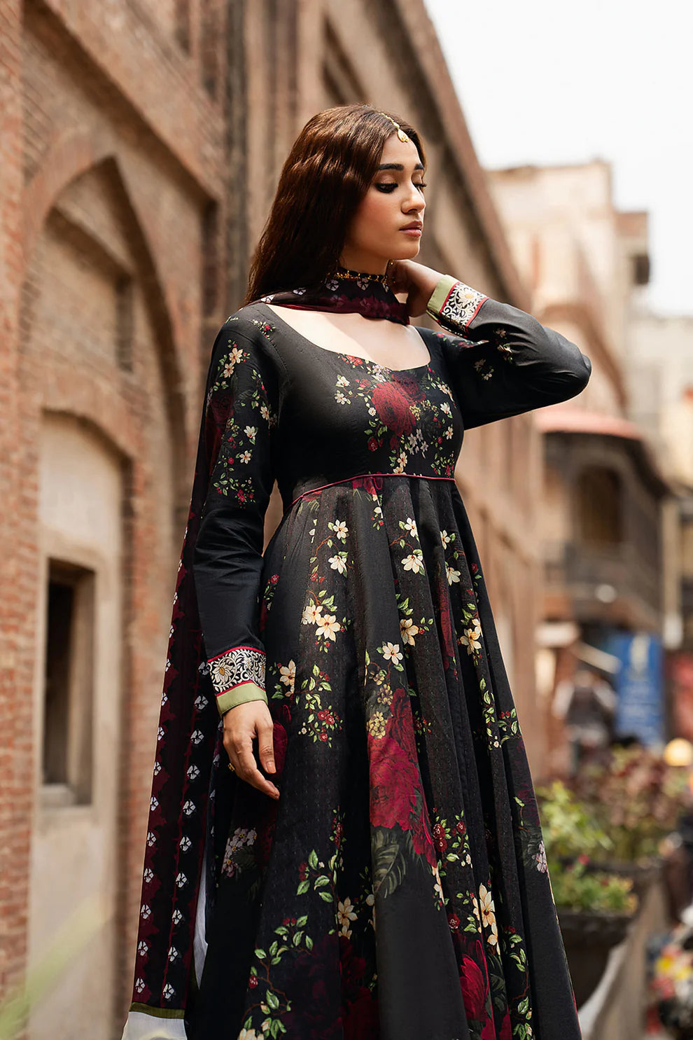 SP-106 Kali Raat – 3 Piece Cotton Silk Suit