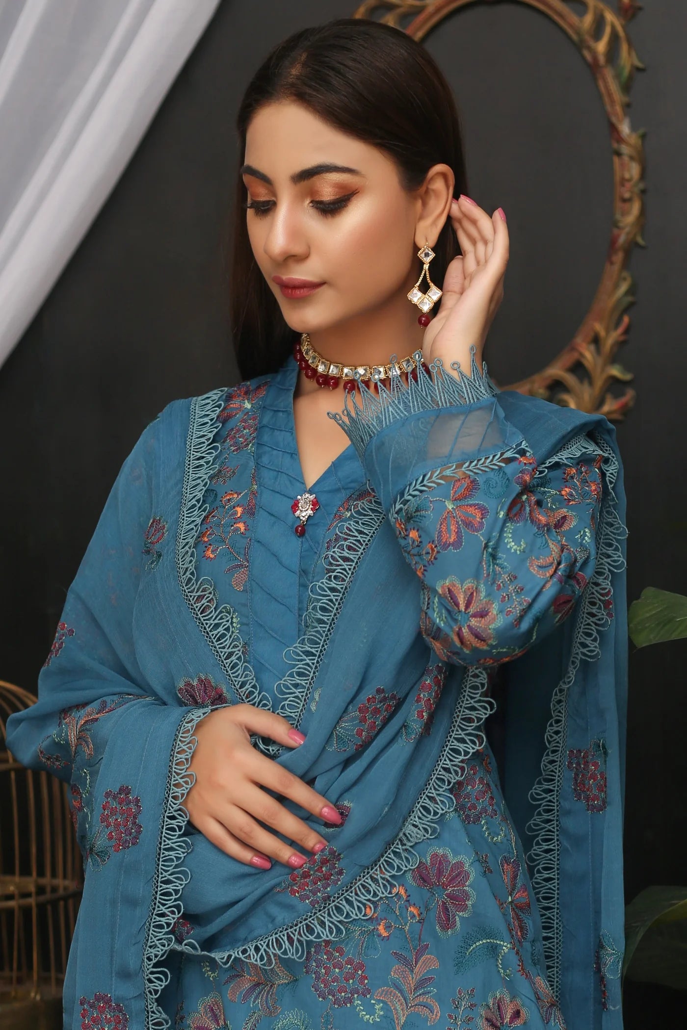 Embroidered Lawn Suit -3 Pc