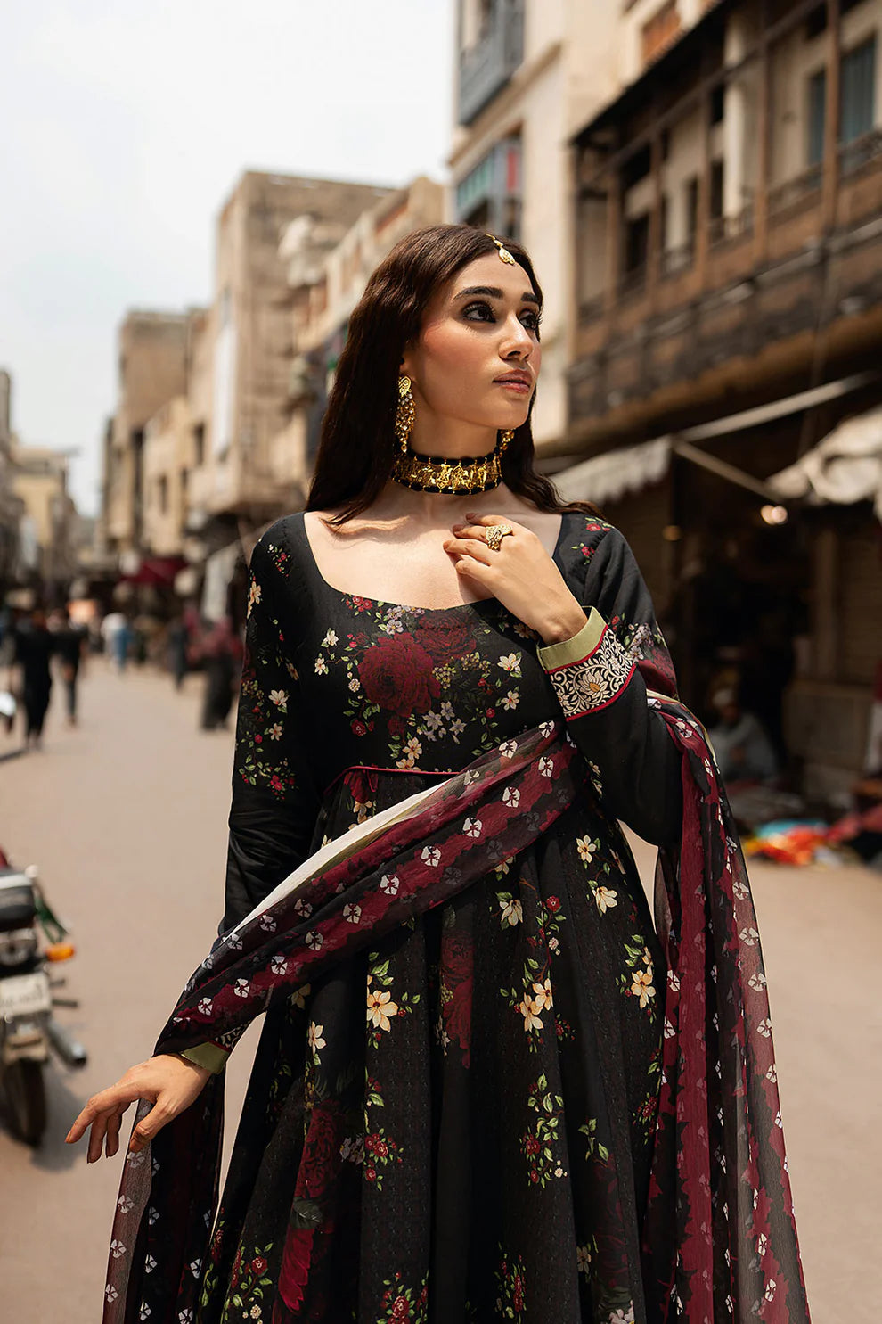 SP-106 Kali Raat – 3 Piece Cotton Silk Suit