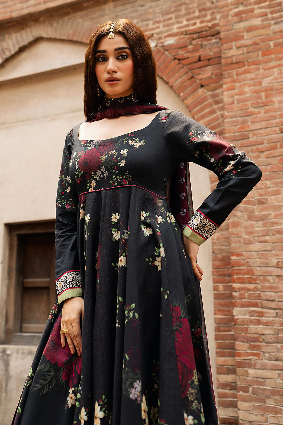 SP-106 Kali Raat – 3 Piece Cotton Silk Suit