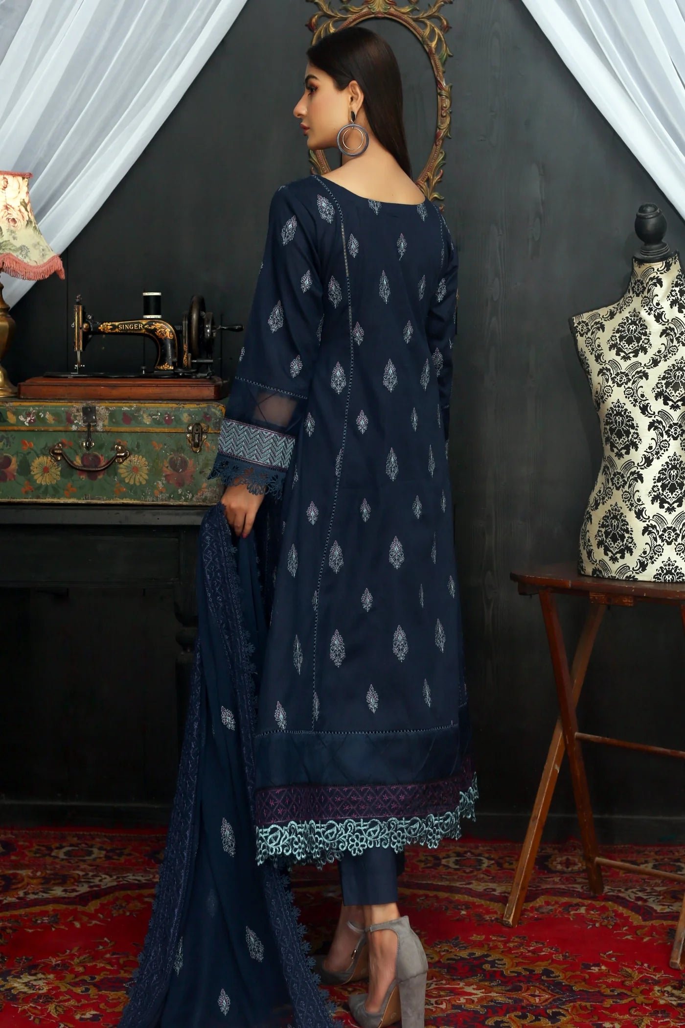 Embroidered Lawn Suit -3 Pc