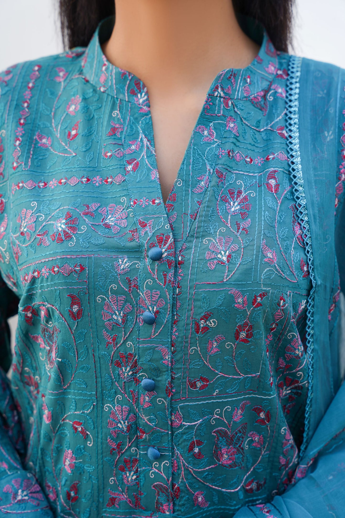 3 Pc Embroidered Lawn Suit by enzam